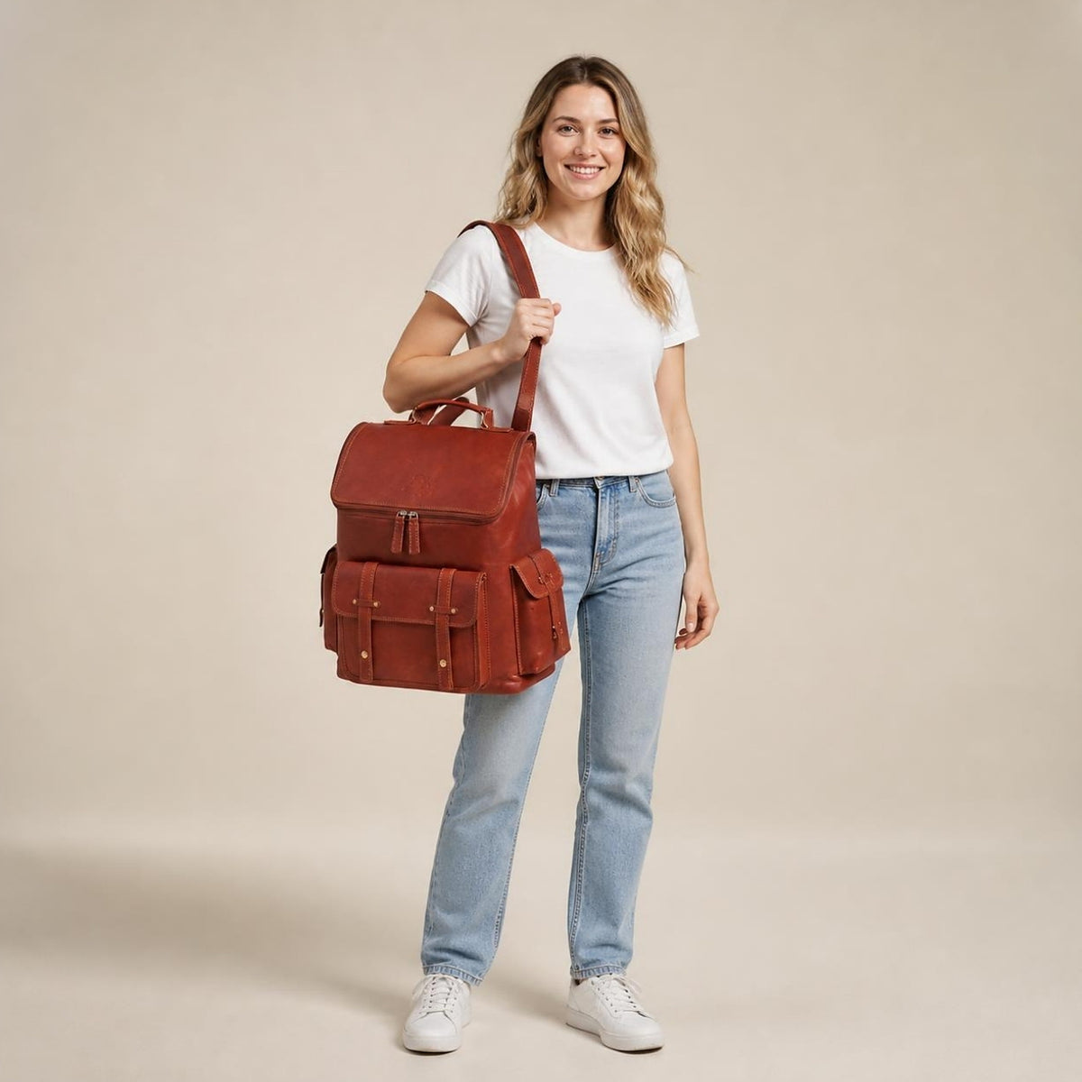 DEKVIO Full-Grain Vintage Leather Laptop Backpack Rucksack – 15" to 20"