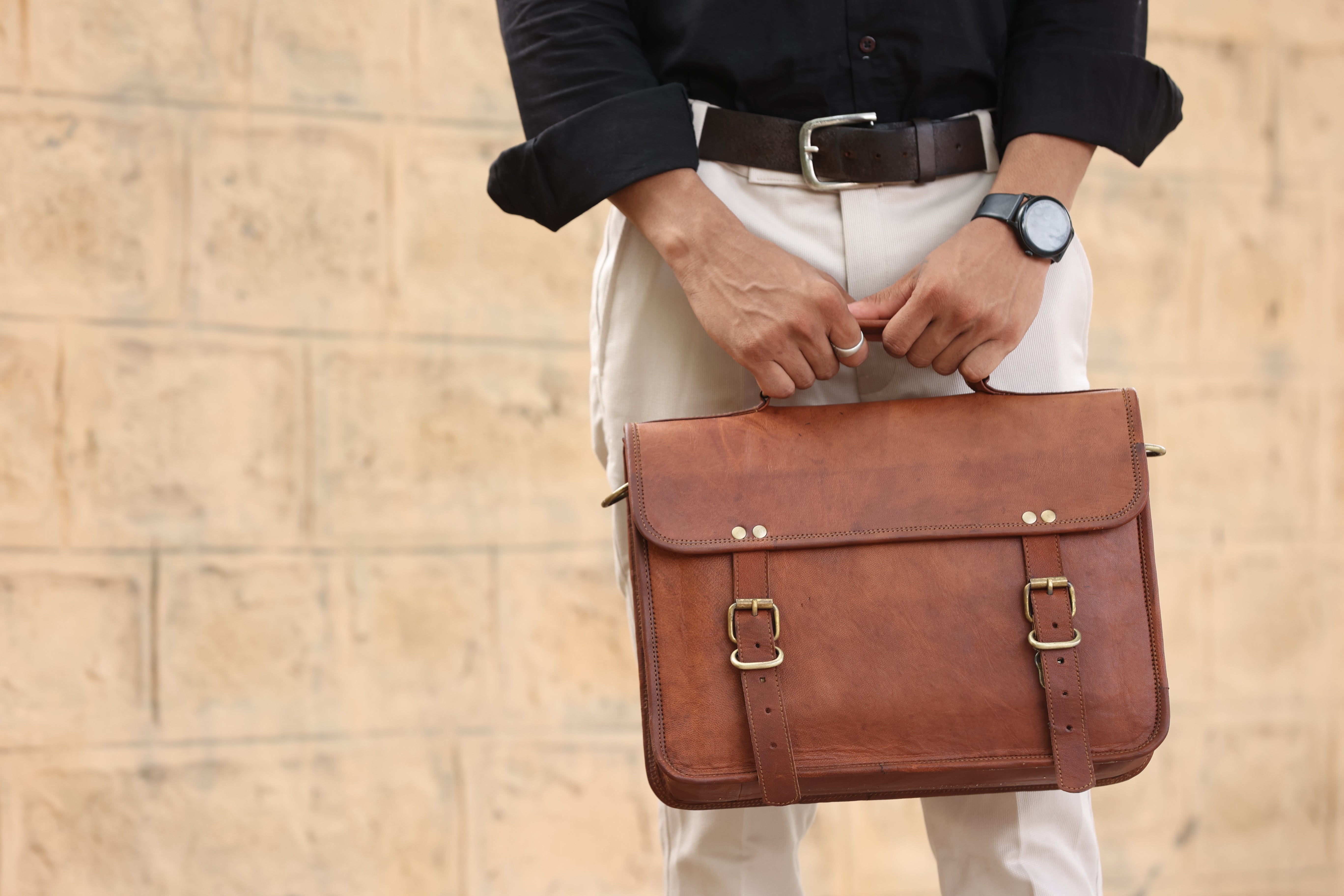 DEKVIO Leather Messenger Bag for Men Women 14 Inch Laptop Satchel Briefcase Vintage Shoulder Crossbody Bag