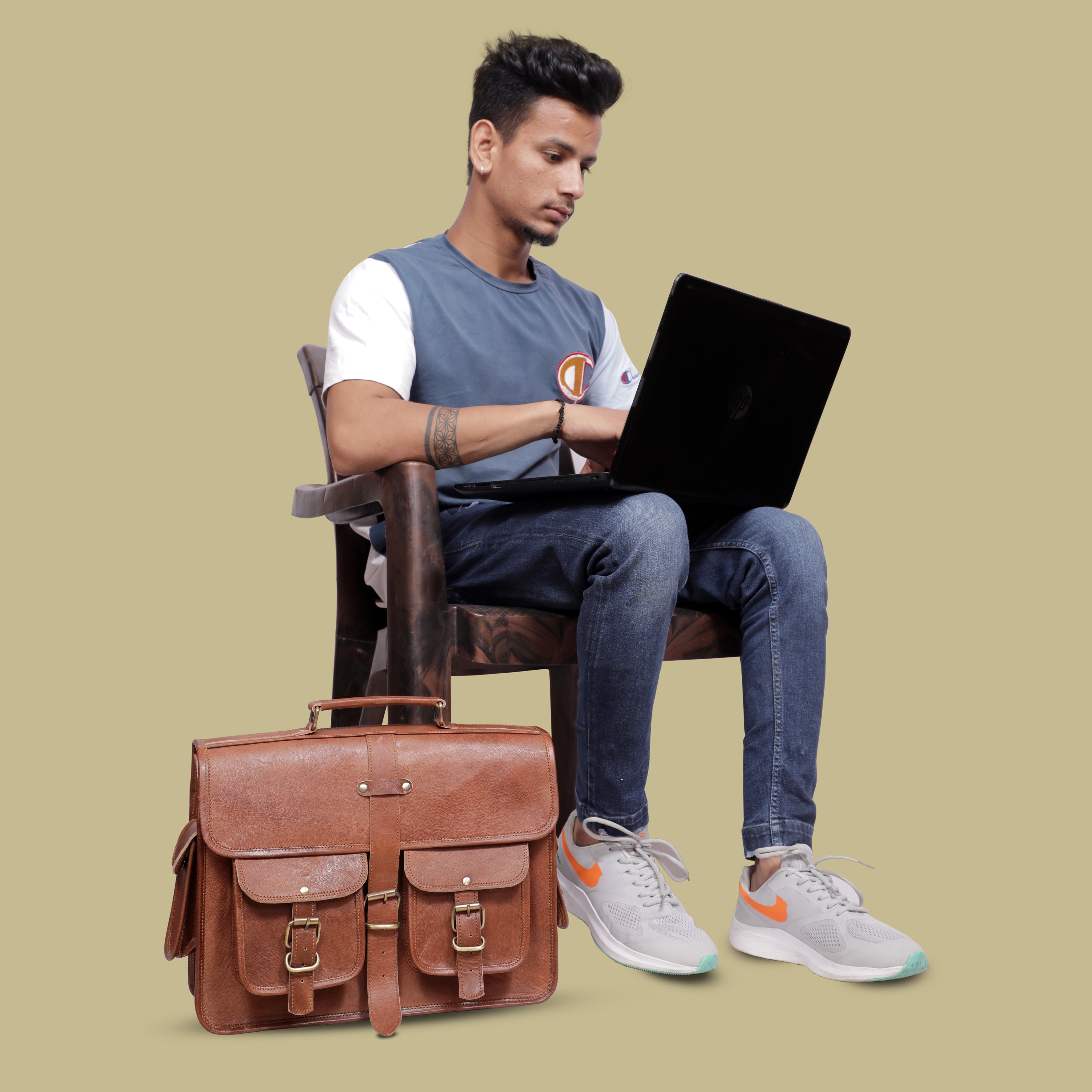 DEKVIO Leather Messenger Bag Vintage Crossbody Laptop Briefcase 15.6 Inch Shoulder Satchel for Men Women
