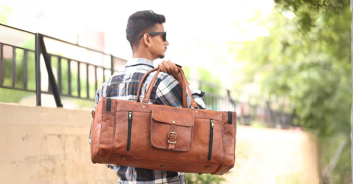 DEKVIO 24" Square Leather Duffle Bag | Handcrafted Vintage Holdall | Men & Women Weekend Travel Bag | Brown, Coffee, Tan, Black