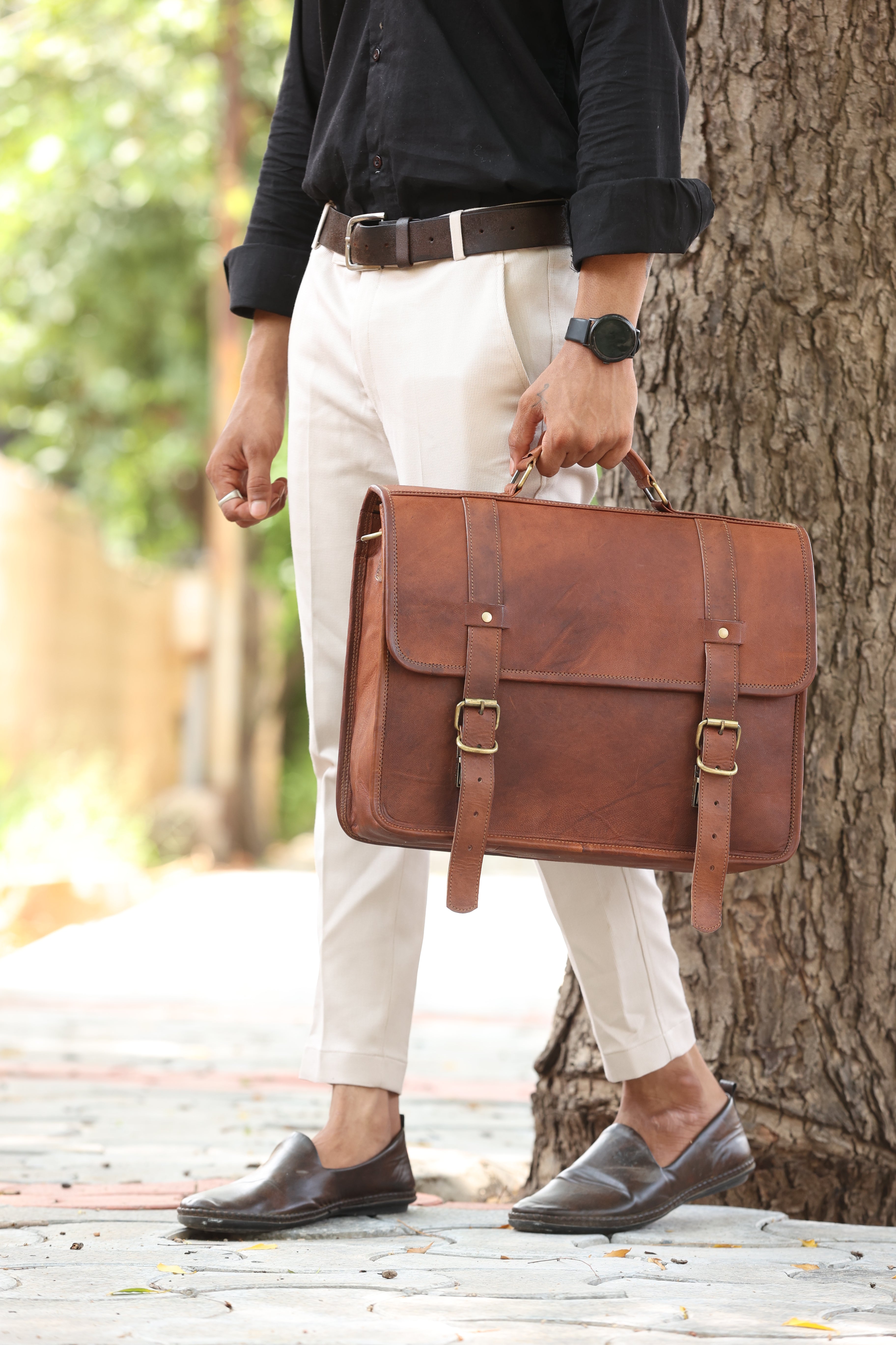 DEKVIO Leather Messenger Bag 15.6 Inch Laptop Briefcase Satchel Vintage Crossbody Shoulder Bag for Men Women