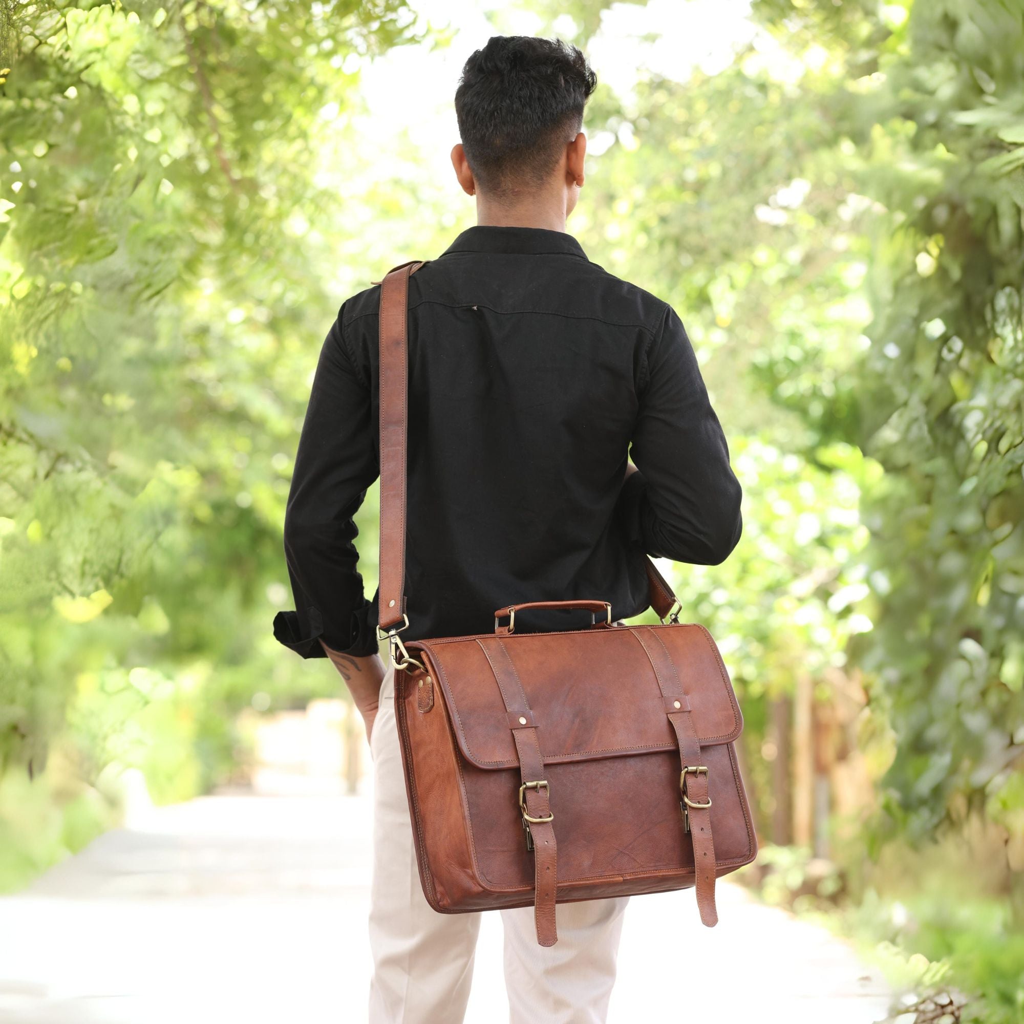 DEKVIO Leather Messenger Bag 15.6 Inch Laptop Briefcase Satchel Vintage Crossbody Shoulder Bag for Men Women