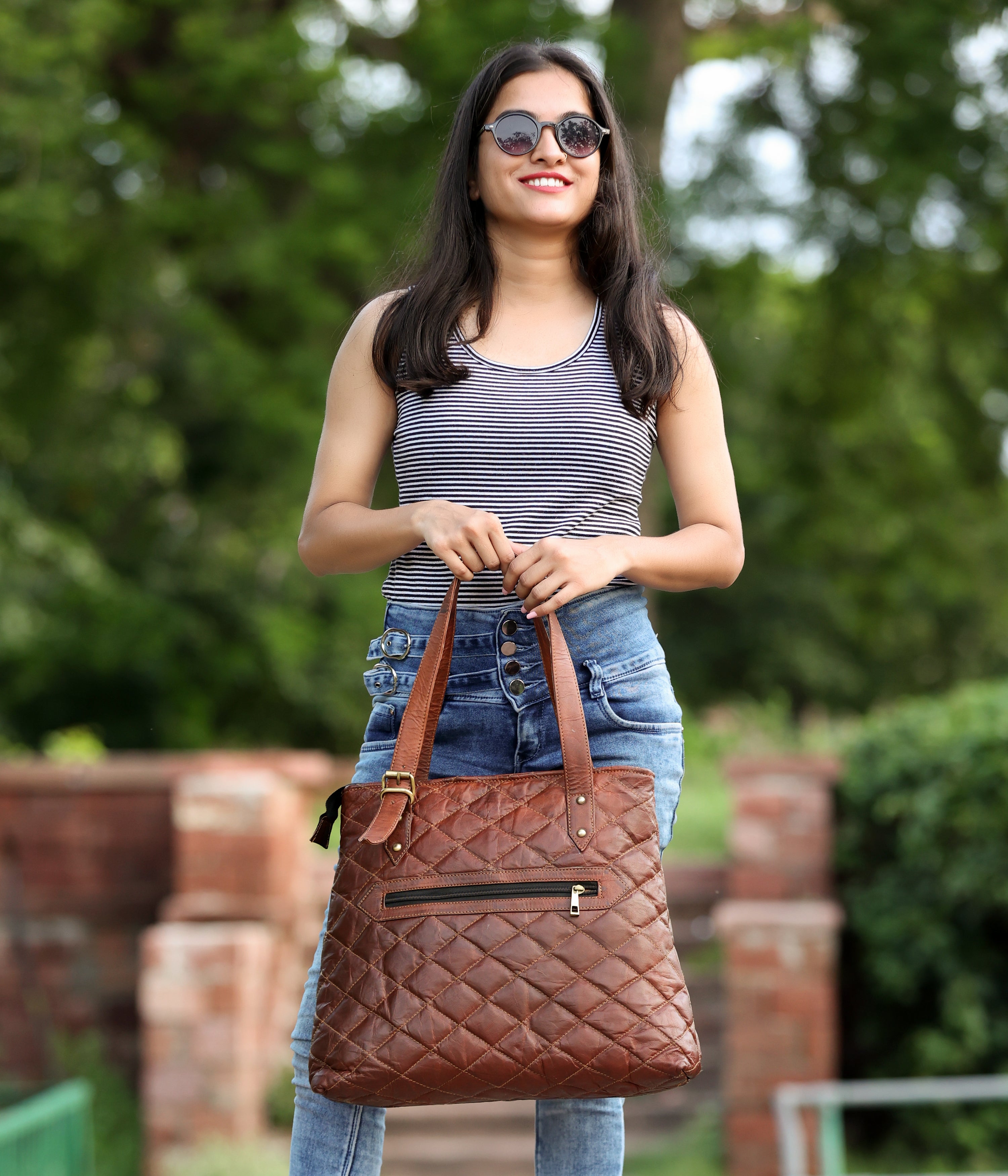 DEKVIO Quilted Leather Tote Bag for Women with Matching Clutch Pouch Genuine Leather Shoulder Handbag for Work Travel